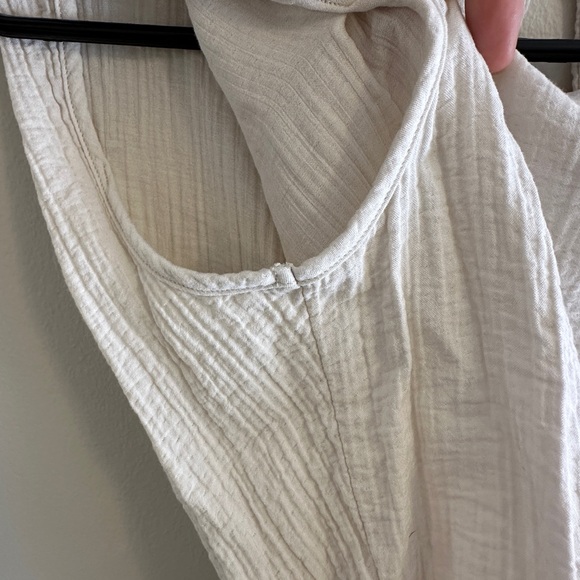 A New Day Sleeveless Crop Top - Picture 12 of 12